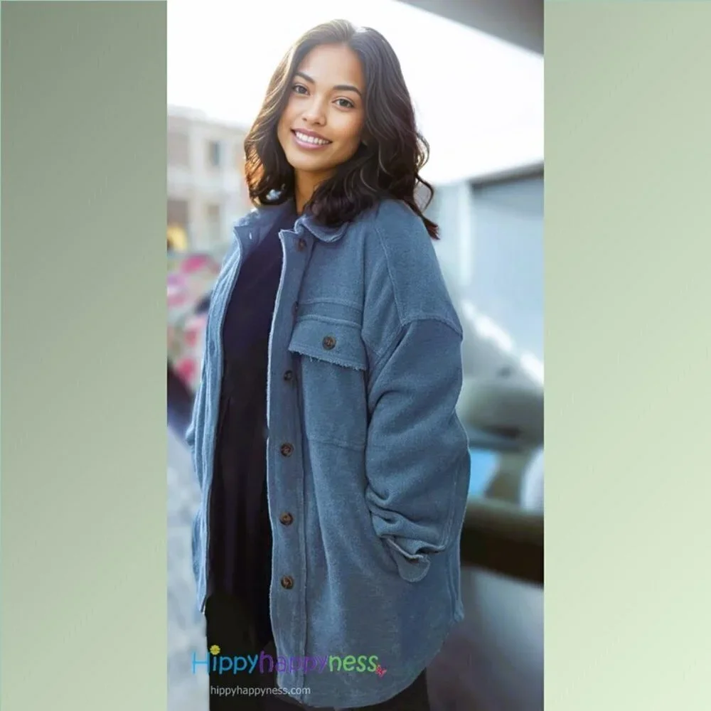 New Oli & Hali Shacket Shirt Jacket Oversized Plush Dusty Blue NWT - Picture 3 of 7